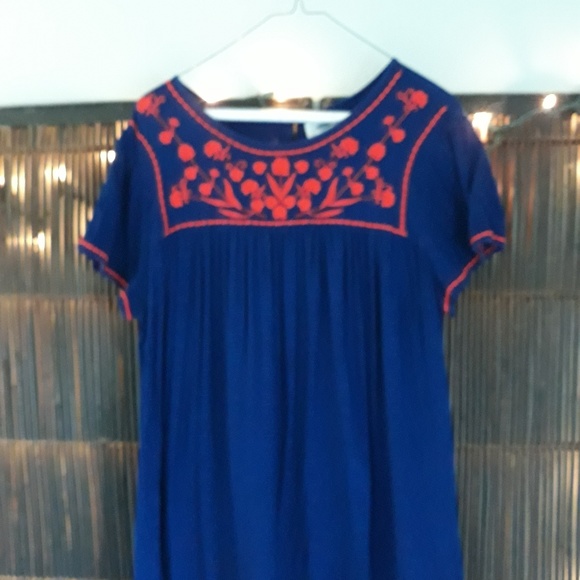 Old Navy dress - Picture 2 of 5